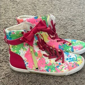 I love Ugg sneakers high top